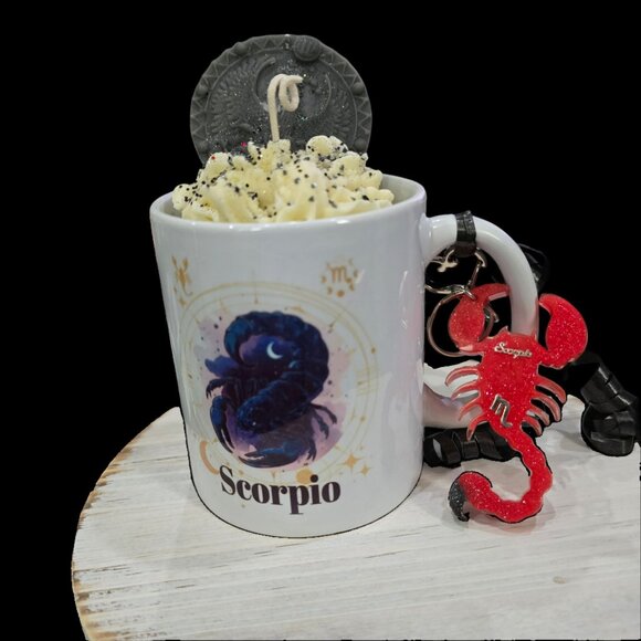Scorpio Zodiac Candle Gift Set ✦ Scented Mug Candle + Handmade Resin Keychain - Picture 8 of 9